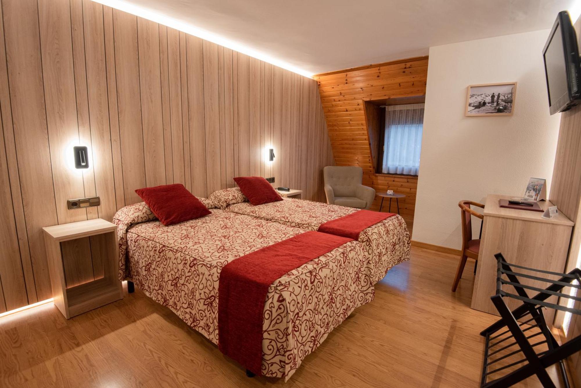 Hotel Eth Solan & Spa Vielha Luaran gambar